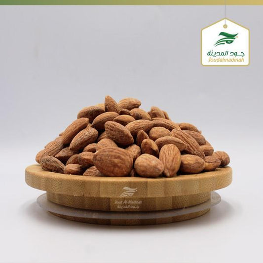 Best Fresh Quality Nuts , Almonds Kacang From Jood Mart brazil nut