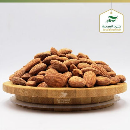 Best Fresh Quality Nuts , Almonds Kacang From Jood Mart brazil  nut