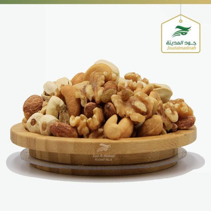 Best Fresh Quality Nuts , Mix Kacang From Jood Mart brazil  nut