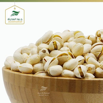 Best Fresh Quality Nuts , Pistachio Kacang From Jood Mart brazil  nut